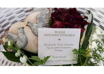 Weisse HOCHZEITSTAUBEN, HERZHELIUMBALLONS Sie suchen ein schönes Event oder Geschenk zur HOCHZEIT? in Düsseldorf